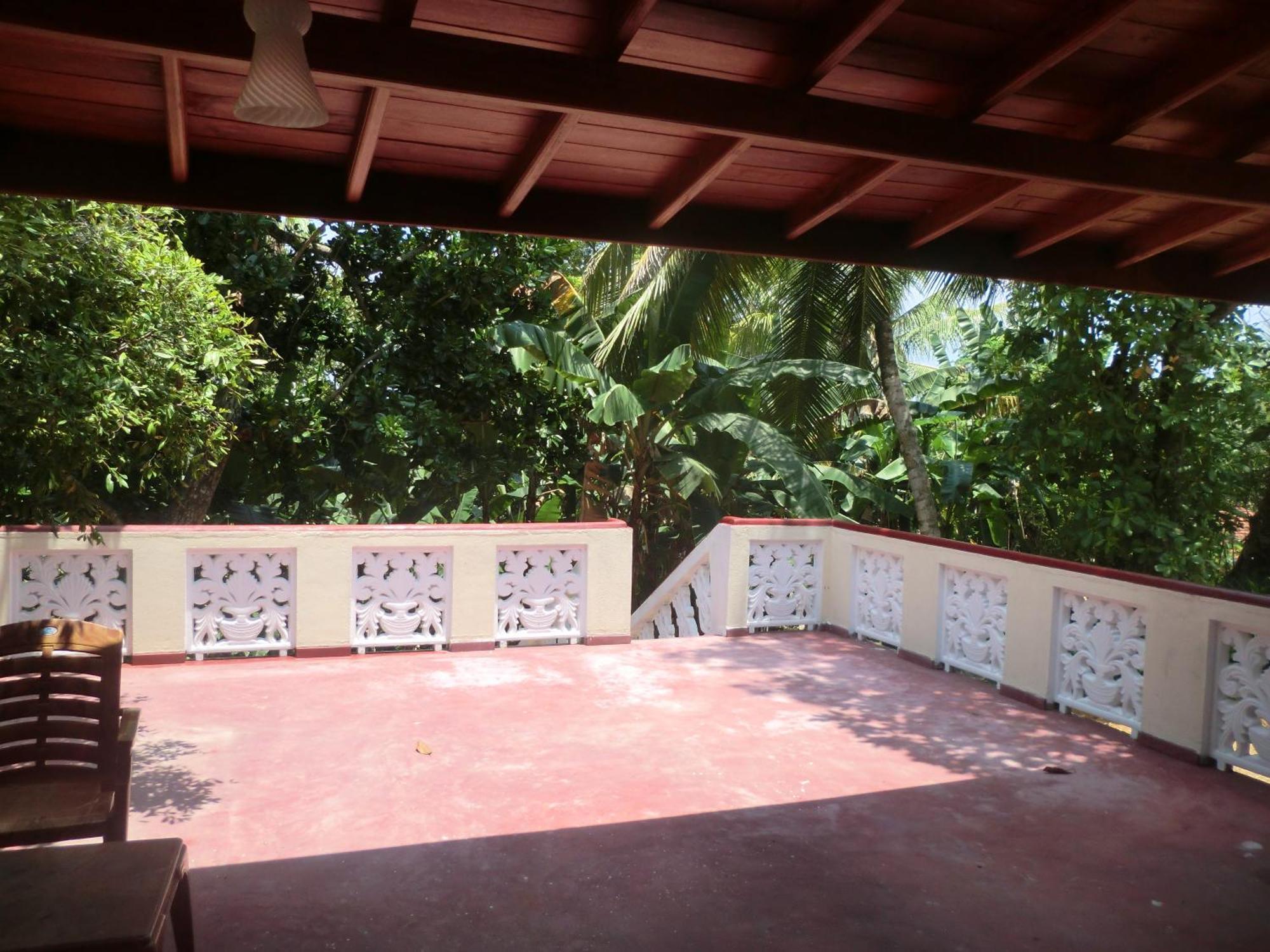 Top Of The Hill Guesthouse Weligama Bagian luar foto