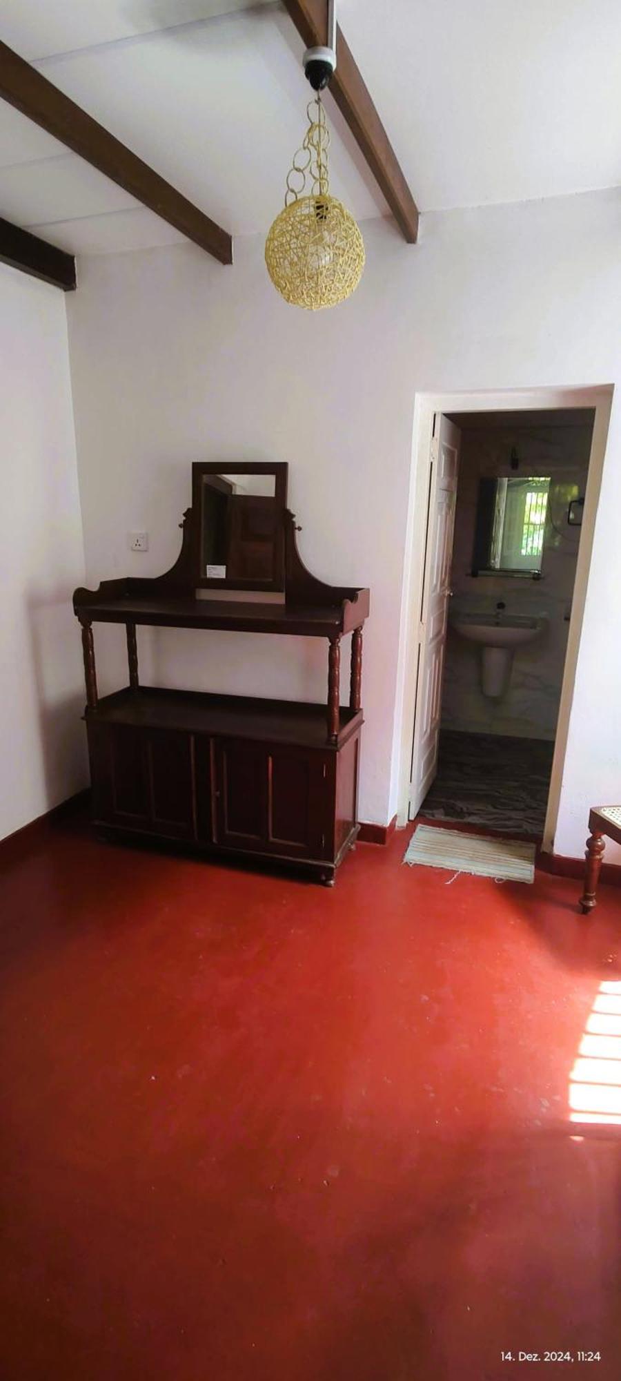 Top Of The Hill Guesthouse Weligama Bagian luar foto