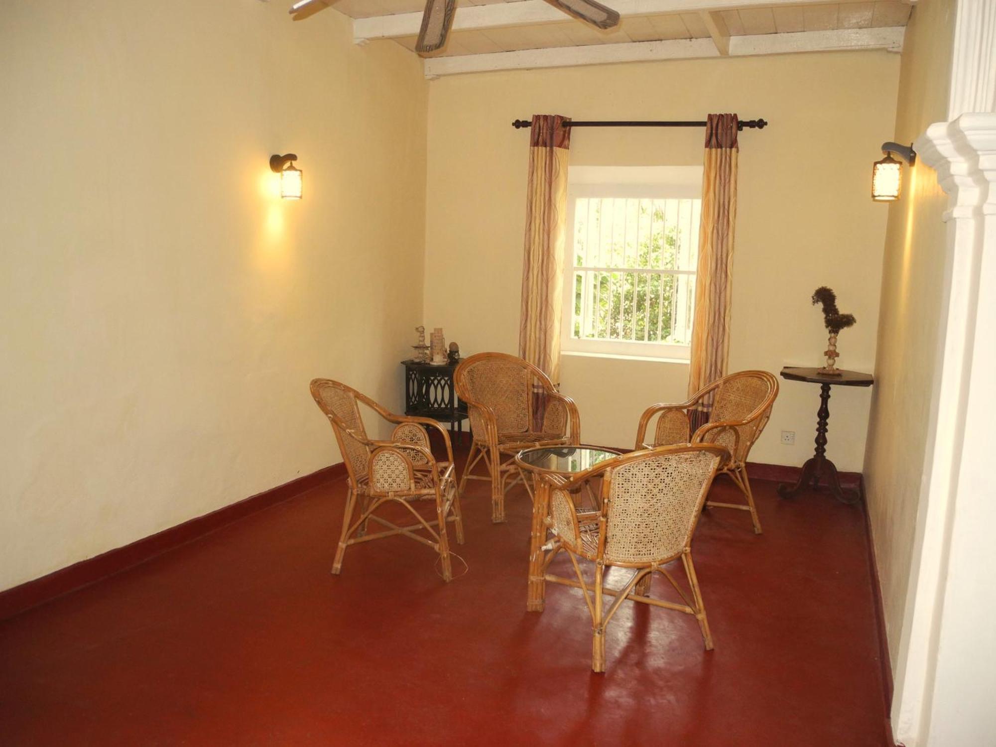 Top Of The Hill Guesthouse Weligama Bagian luar foto