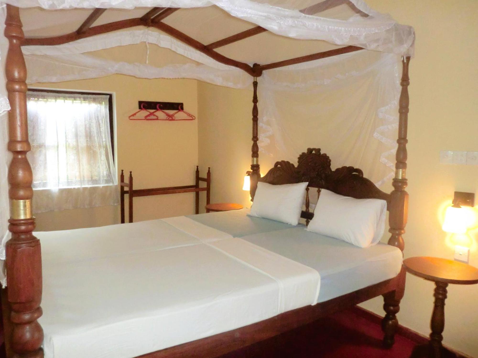 Top Of The Hill Guesthouse Weligama Ruang foto