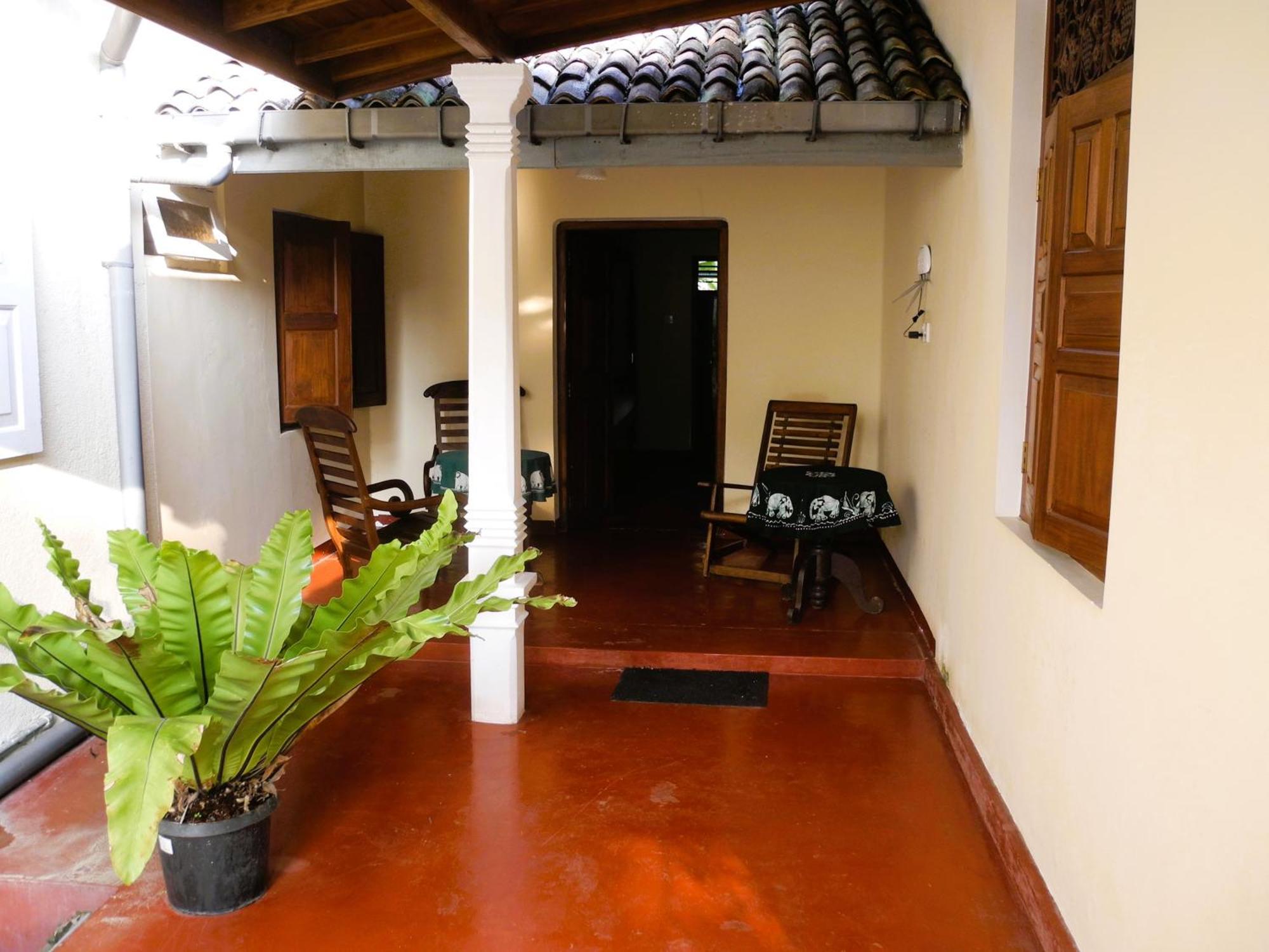 Top Of The Hill Guesthouse Weligama Ruang foto